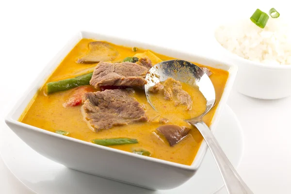 Thai rotes Curry mit Rindfleisch — Stockfoto