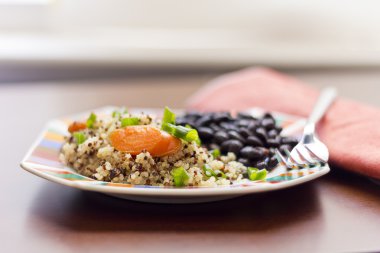 Quinoa havuç ve fasulye