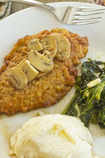 Chicken Marsala — Stock Photo, Image