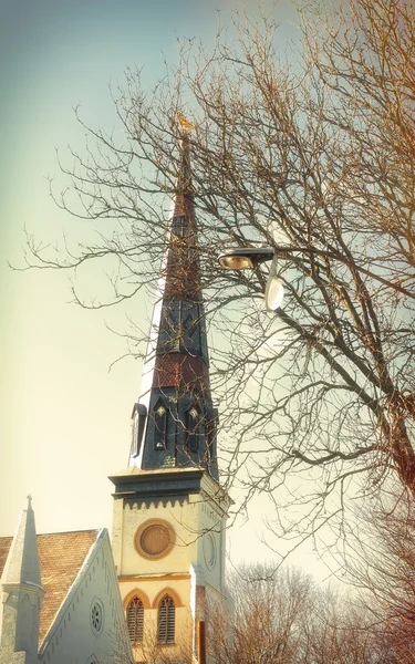 Iglesia espeluznante campanario — Foto de Stock