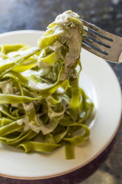 Ispanak Fetuccine Alfredo