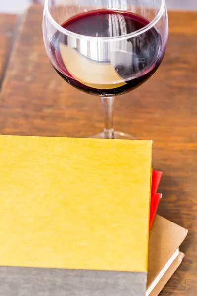 Stack of Books Glass of Wine — Stock Photo, Image