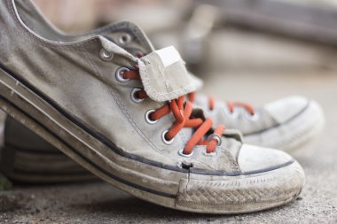 eski yıpranmış Ayakkabı