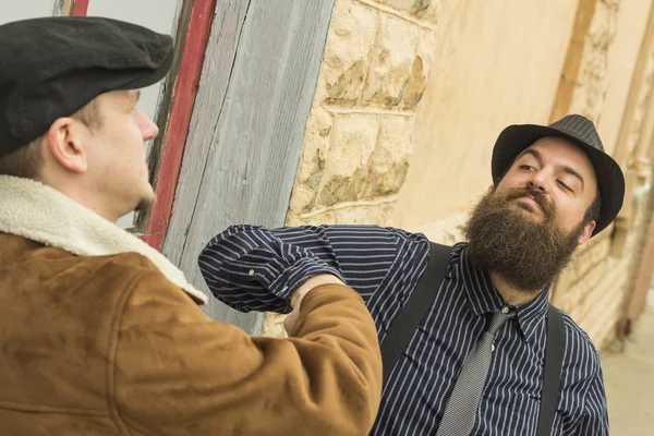 Friends Shake Hands — Stock Photo, Image