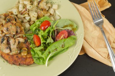 Sosis Şnitzel.