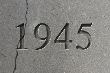 Oyulmuş tarihi yıl 1945