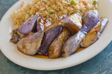 Çin kızarmış patlıcan