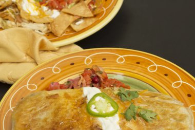 Otantik Meksika börek 