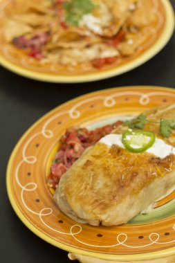 Otantik Meksika börek 