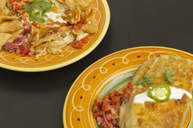 Otantik Meksika börek 