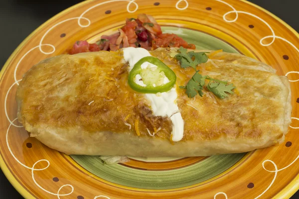 Burrito mexicano autêntico — Fotografia de Stock