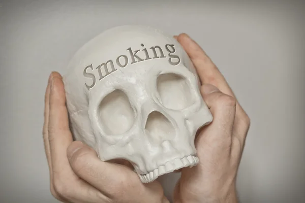 Skull Engraving Smoking — Stock Photo, Image