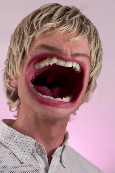 Zły ogromne usta — Zdjęcie stockowe