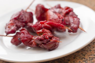 Çin usulü tavuk kebap