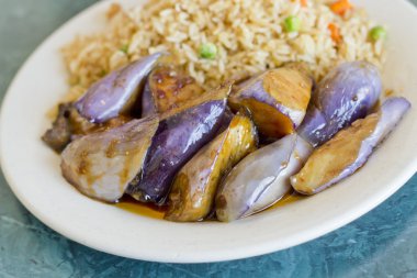 Çin patlıcan yemeği