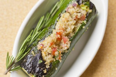 Quinoa kabak dolması