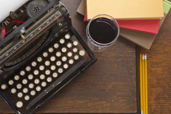 Machine à écrire Livres de vin — Photo