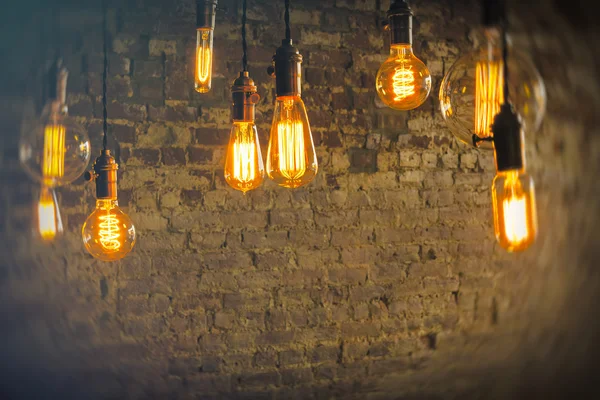 Antika glödlampor — Stockfoto