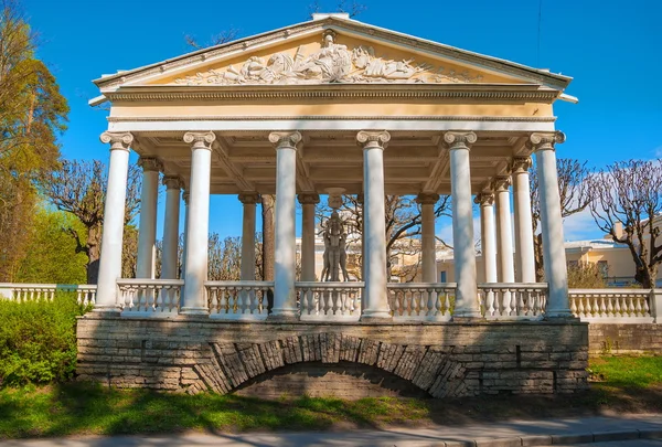 Pavlovsk Park in St. Petersburg — Stock Photo, Image