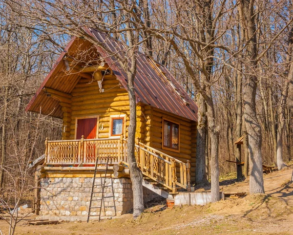 Lodge nel bosco — Foto Stock