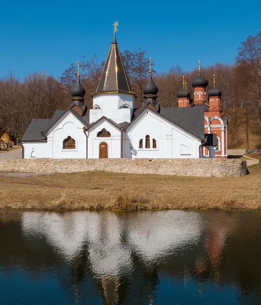 Capilla blanca — Foto de Stock