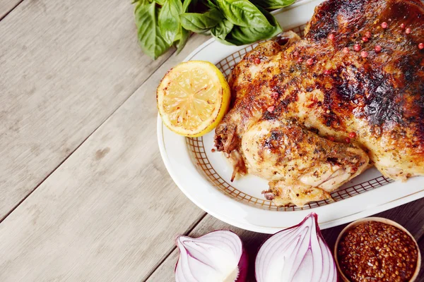 Baked tasty hot chicken — Stock Photo, Image