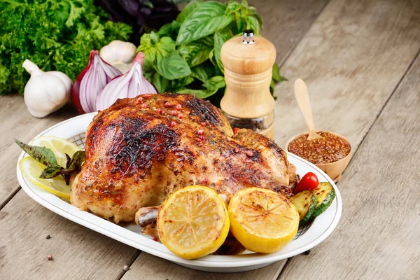 Baked tasty hot chicken — Stock Photo, Image