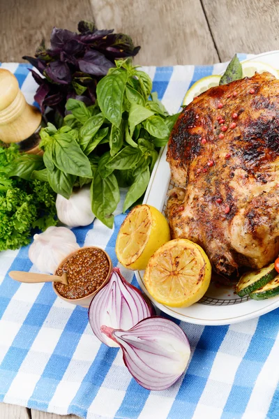 Baked tasty hot chicken — Stock Photo, Image