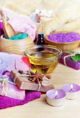 Spa ayarı doğal sabun ve deniz tuzu