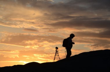 mamuthone Sardunyalı maskesi