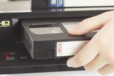 Kaset ve oyuncu
