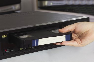 Kaset ve oyuncu