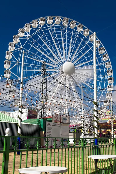 Carpas decoradas en la feria de abril en SEVILLE — Foto de Stock