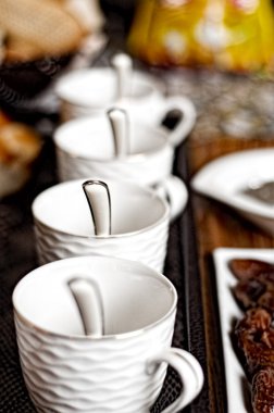 kahve ve gıda ile kahvaltı saati