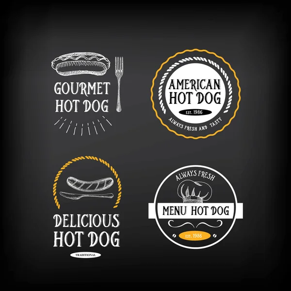 Crachás de cachorro-quente e design de menu — Vetor de Stock