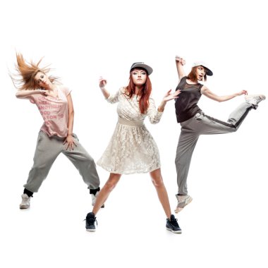 Grup genç femanle hip hop dansçıları beyaz zemin üzerine