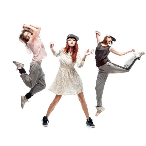 Grup genç femanle hip hop dansçıları beyaz zemin üzerine — Stok fotoğraf