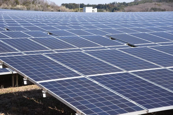 Uma Central Solar Fotovoltaica Geração Energia Renovável Para Evitar Aquecimento — Fotografia de Stock