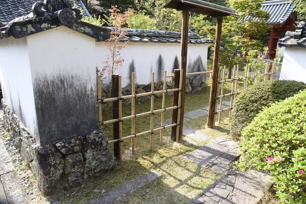 静岡県甲西市にある日本の寺院 本光寺 の境内の様子 — ストック写真