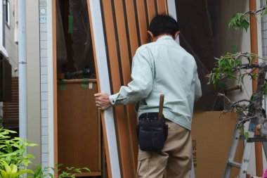 Giriş kapısı değiştirme işi