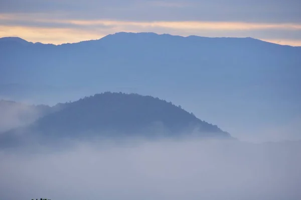 Beautiful Mountain Range Japan Fog — Stock Photo, Image