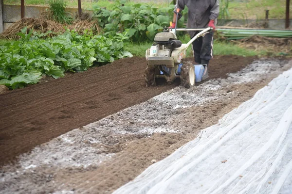 Paysage Travail Agricole Une Scène Culture Champ Avec Cultivateur — Photo