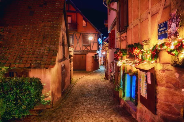 Noel Tatilinde Kaysersberg Eski Köyündeki Des Bains Caddesinde Alsace Fransa — Stok fotoğraf