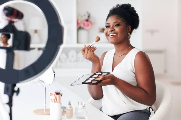 Happy Young African American Woman Streaming Beauty Vlog Home Online — Stock Photo, Image
