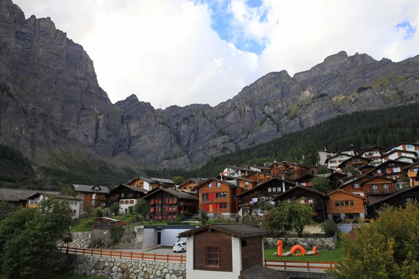 Aldeia de Leukerbad — Fotografia de Stock