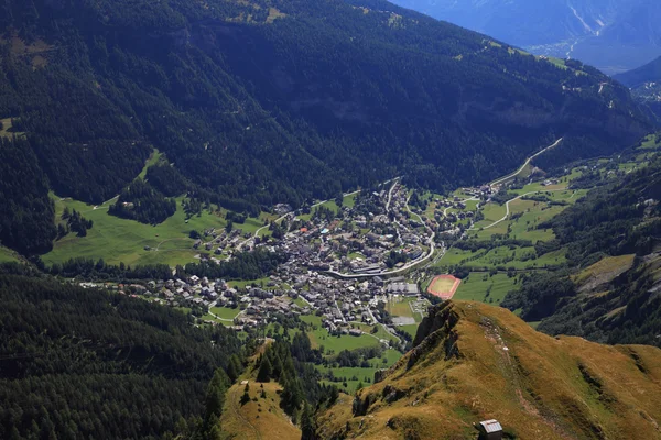 Village suisse de Leukerbad — Photo