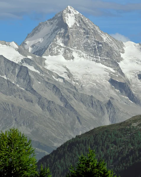 Dent Blanche bir yaz akşamı — Stok fotoğraf