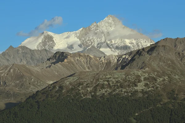 Schweizer Alpen oberhalb von Zermatt — Stockfoto
