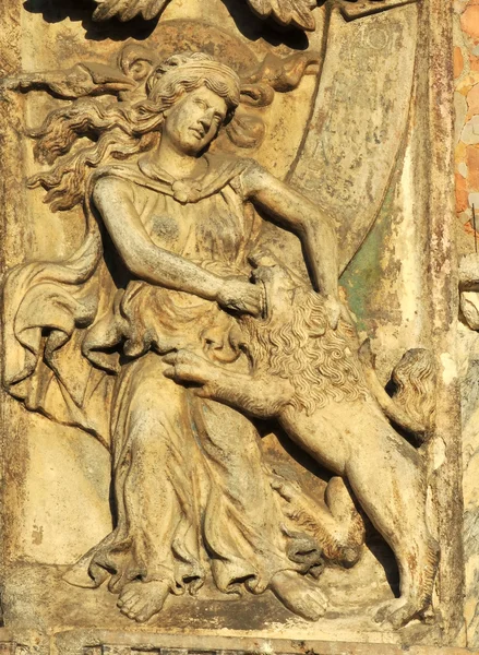 Bir kadının Roma heykel — Stok fotoğraf