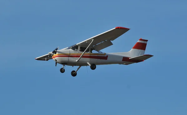 Aviones más exitosos en vuelo —  Fotos de Stock